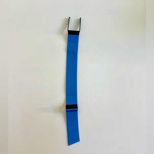 Whoop 4.0 - Tidal HydroKnit band, never worn